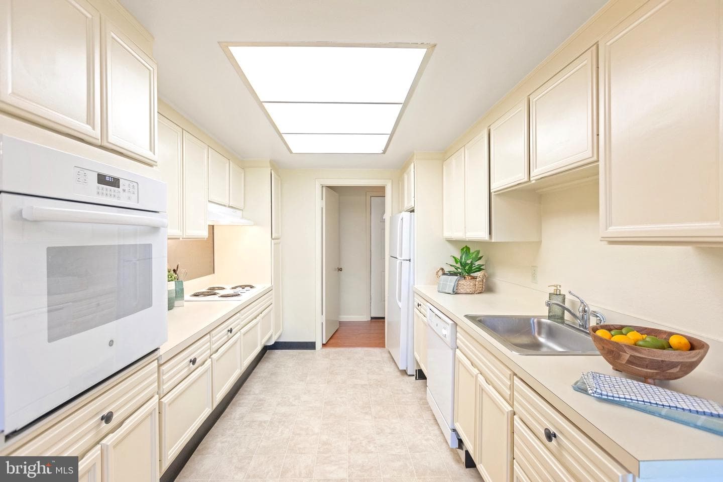 3350 Gleneagles Drive #70-1a photo 4