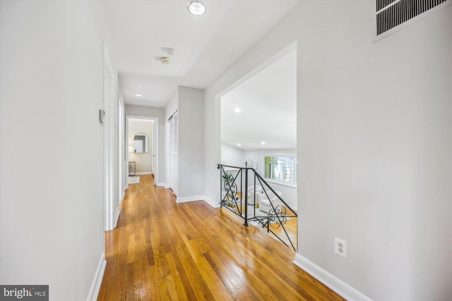 905 Kenbrook Drive photo 26