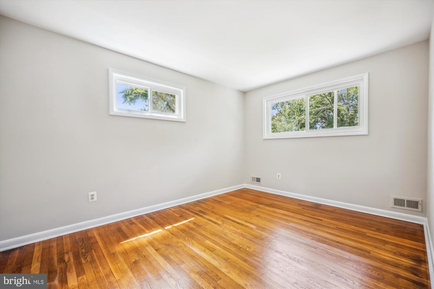 905 Kenbrook Drive photo 31