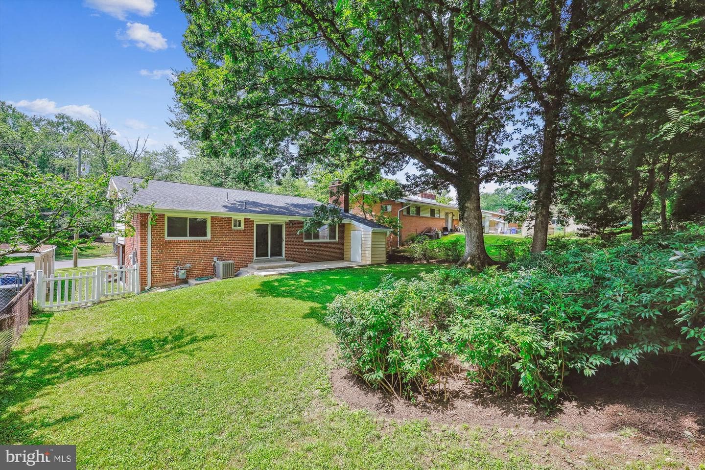 905 Kenbrook Drive photo 46