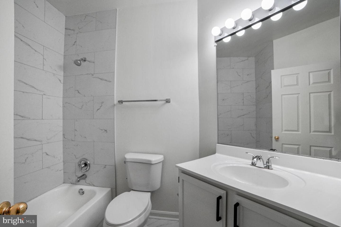 9720 Leatherfern Terrace #302 photo 13