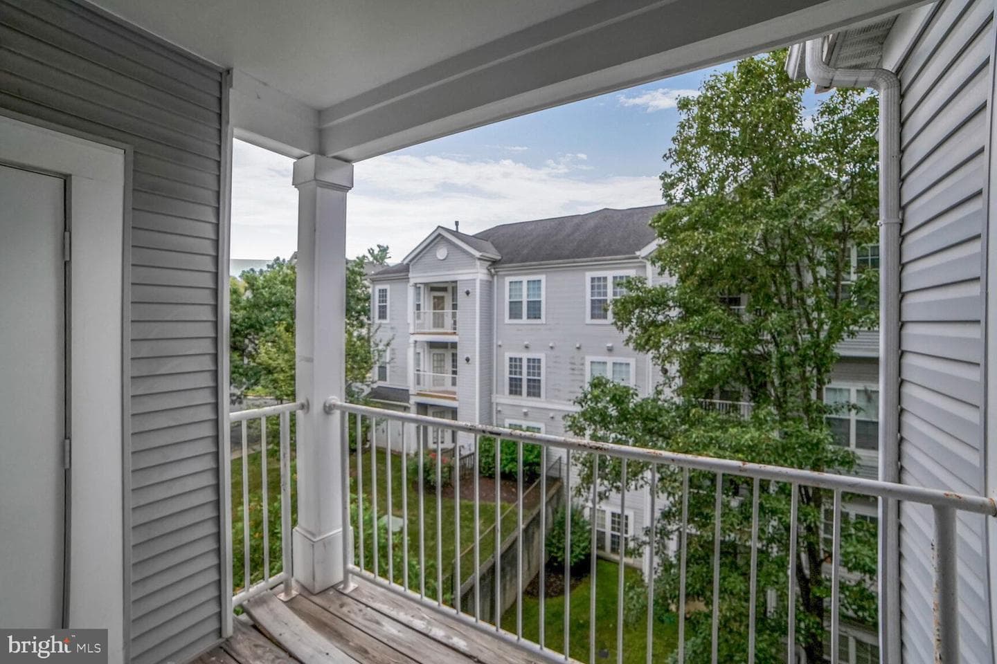 9720 Leatherfern Terrace #302 photo 15