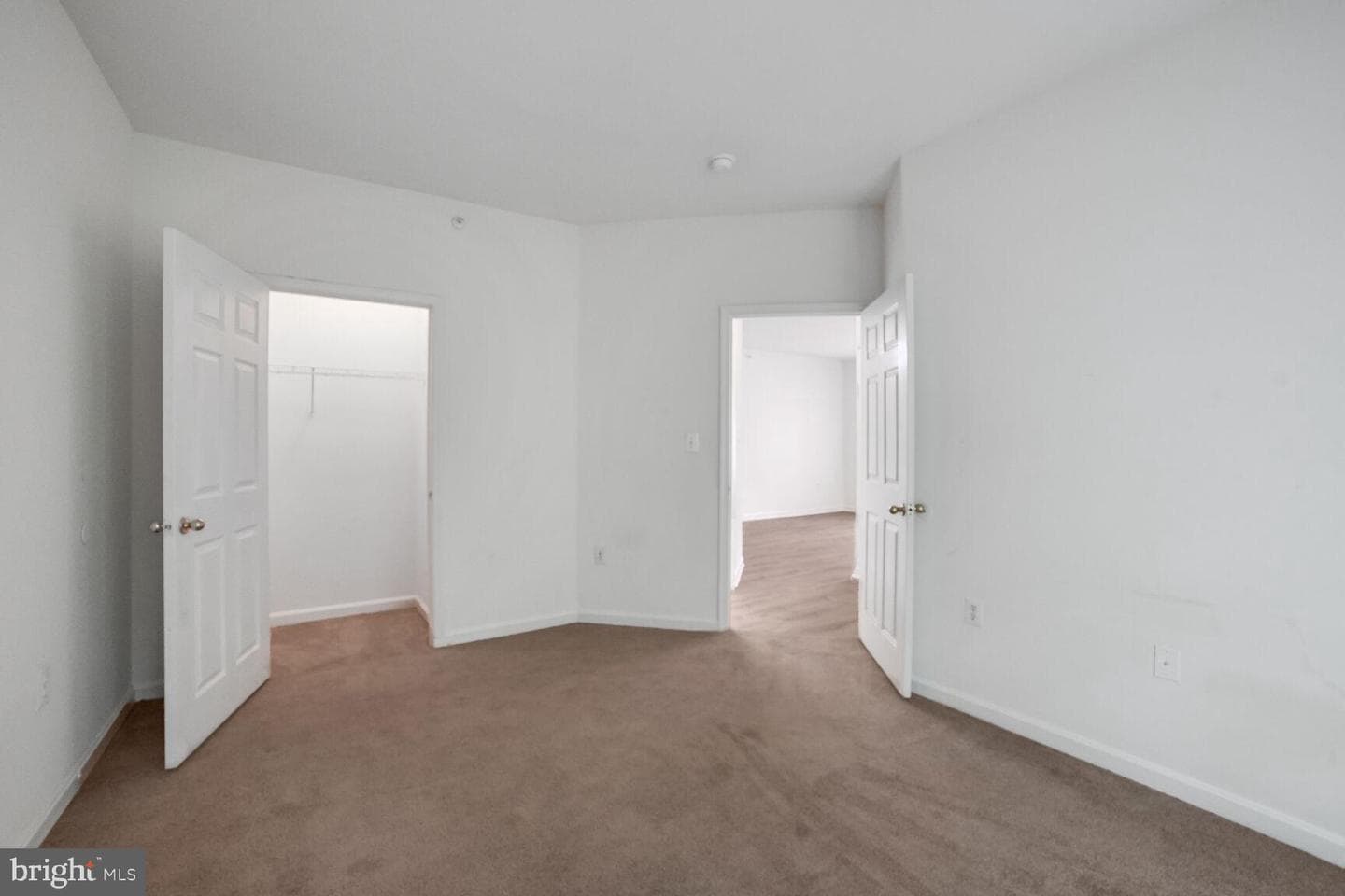 9720 Leatherfern Terrace #302 photo 7