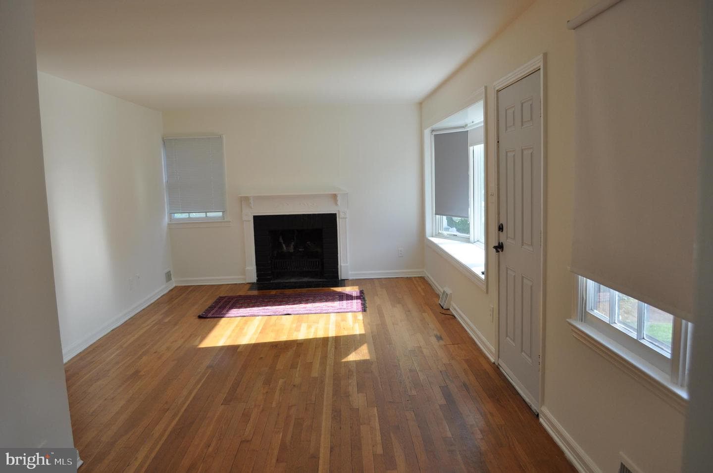 9809 Montauk Avenue photo 3