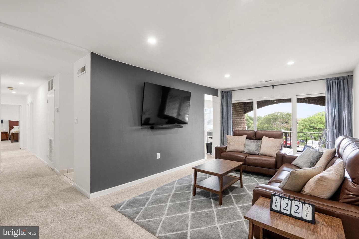 438 Girard Street #256