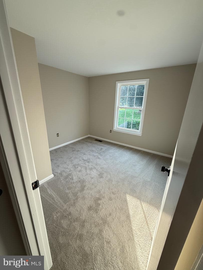 3424 Queensborough Drive photo 8