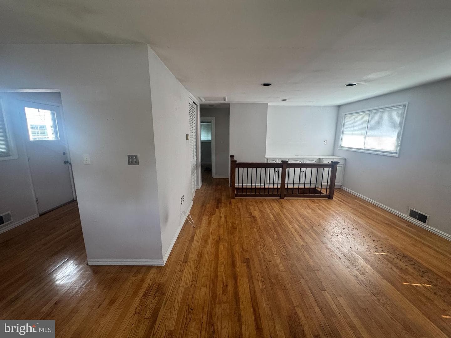 10003 Edward Avenue photo 11