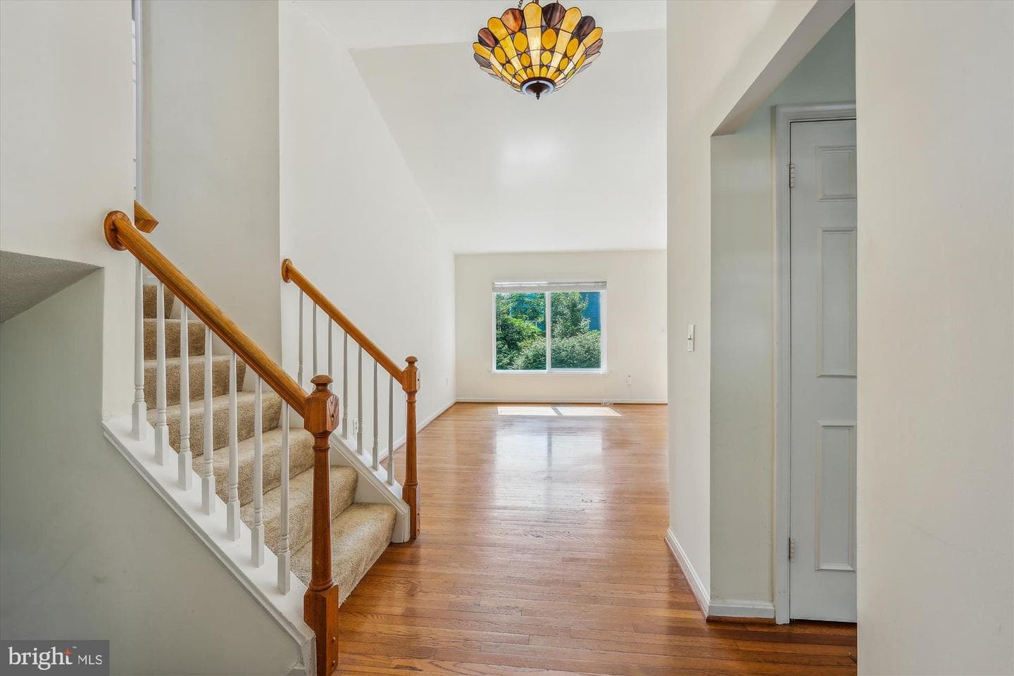 17402 Blossom View Drive photo 2