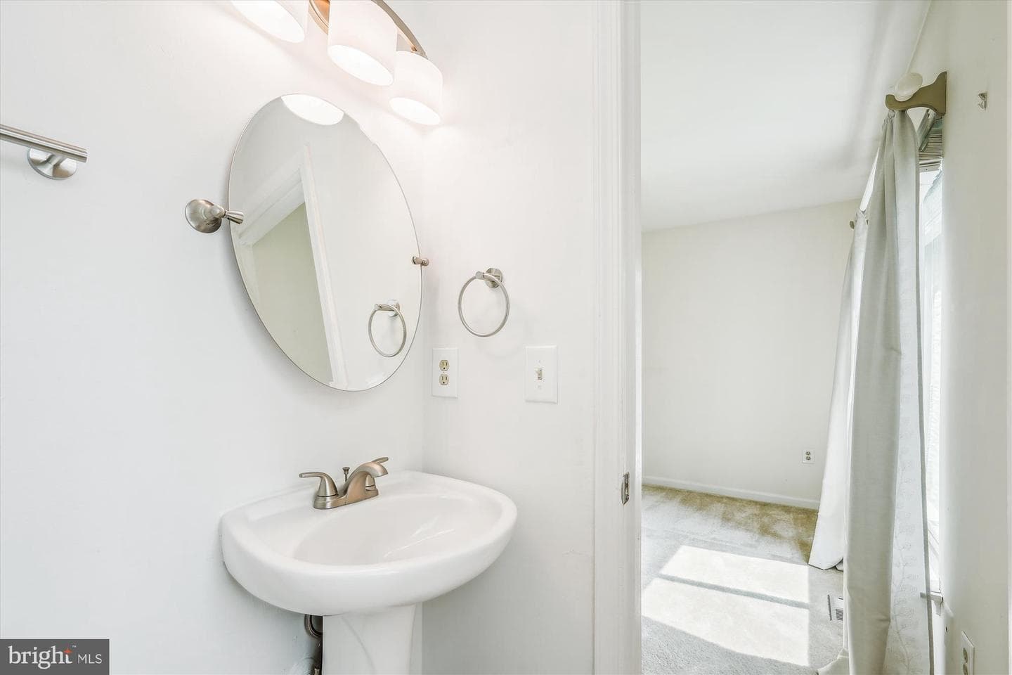 17402 Blossom View Drive photo 21
