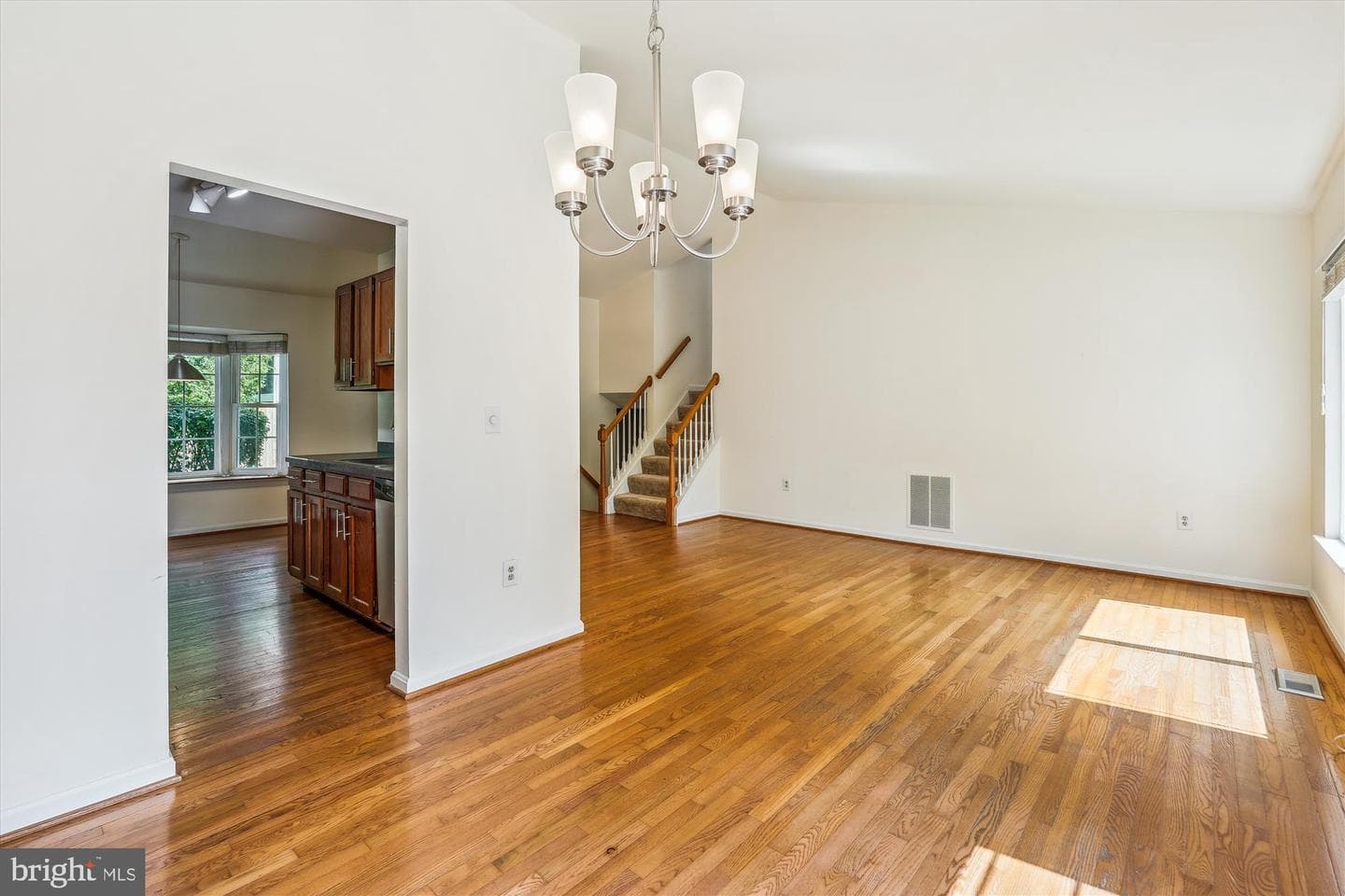 17402 Blossom View Drive photo 6