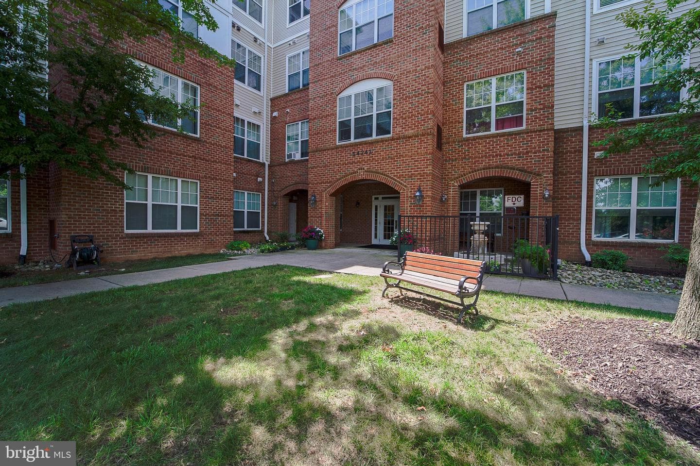 14241 Kings Crossing Boulevard #206 photo 2