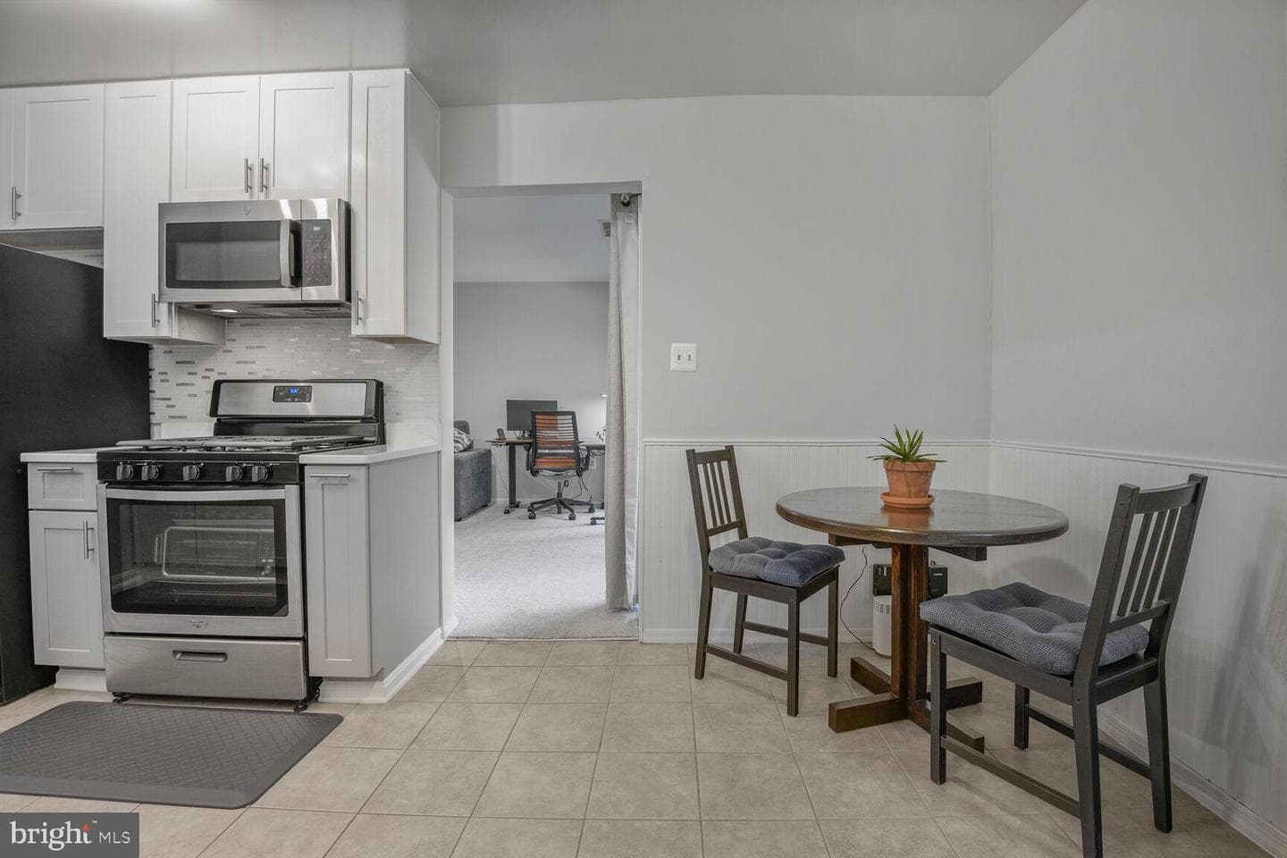 878 College Parkway #103 photo 6