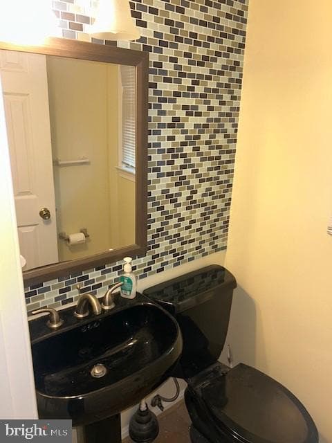 4905 Bel Pre Road photo 16