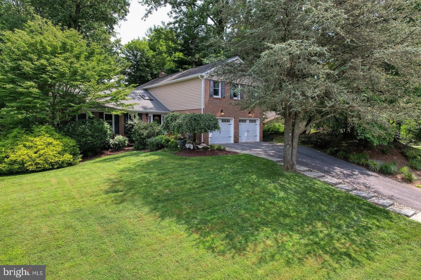 15213 Redgate Drive