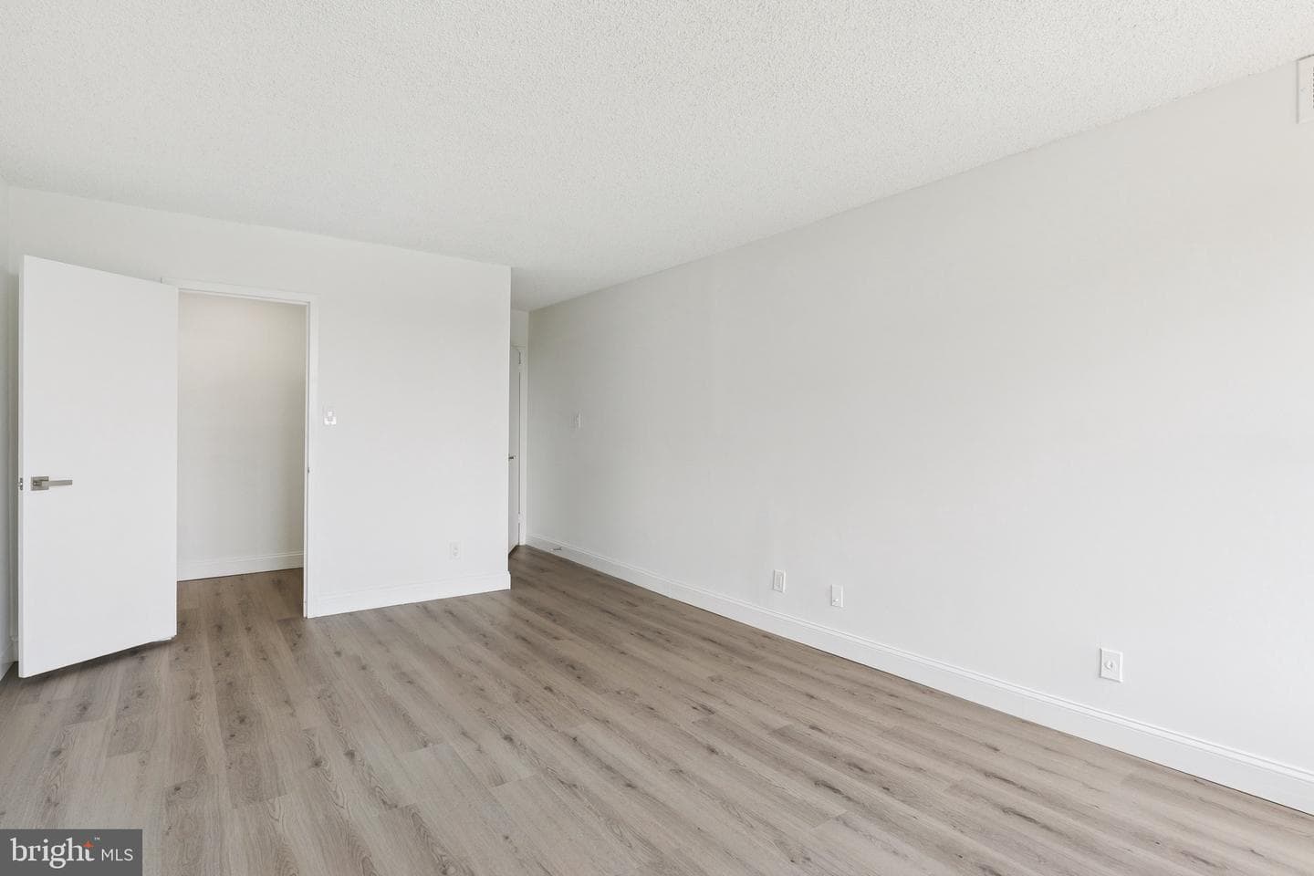 5225 Pooks Hill Road #621n photo 29