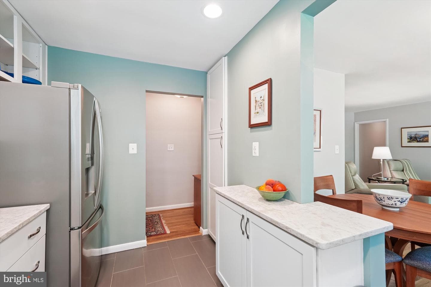 10427 Montrose Avenue #104 photo 6