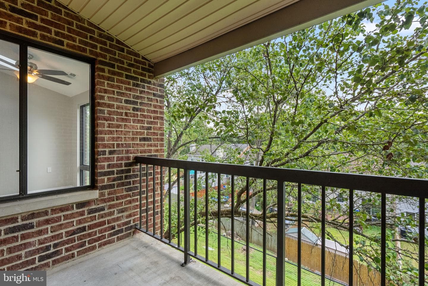 18050 Chalet Drive #14-302 photo 19
