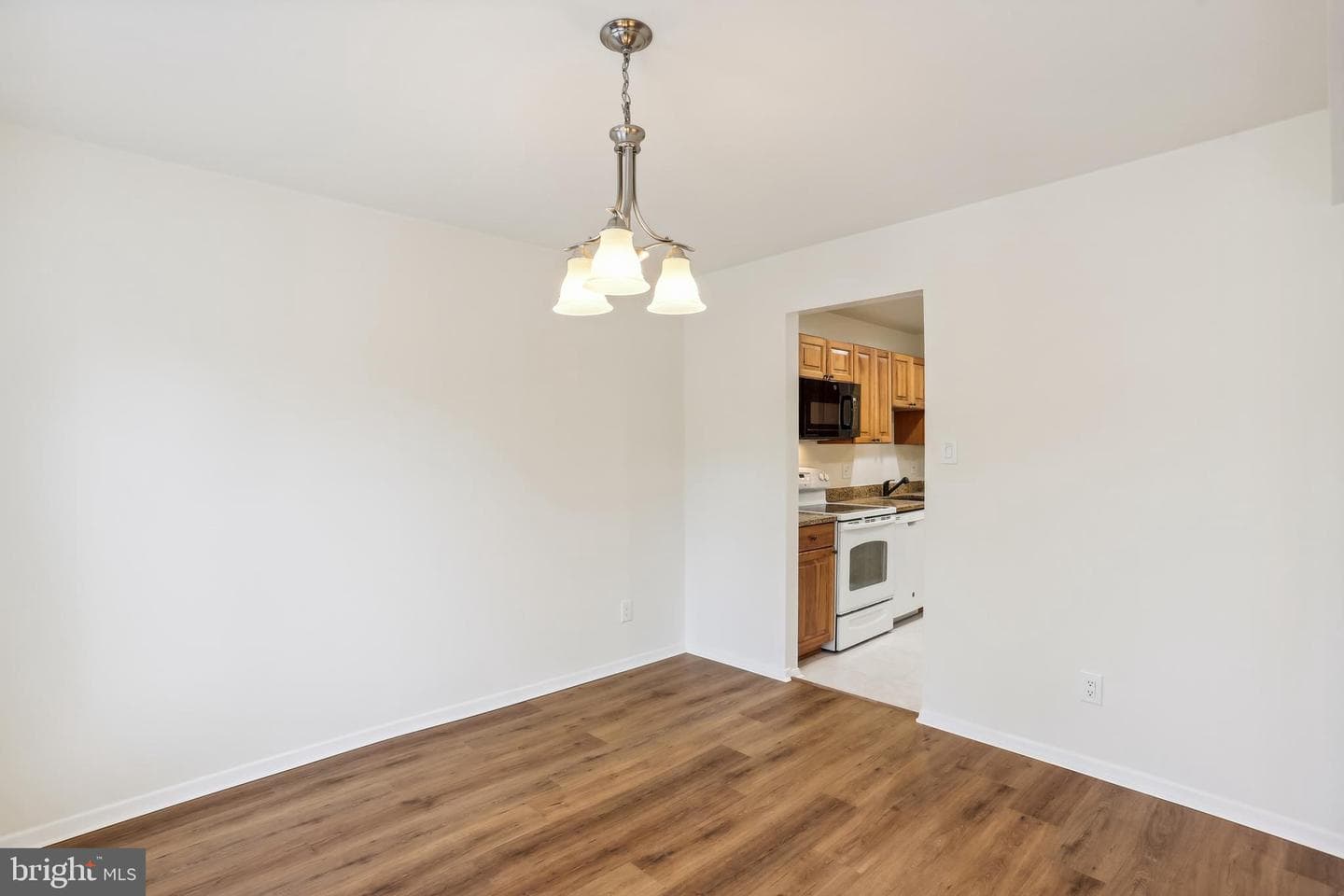 5811 Edson Lane #204 photo 10