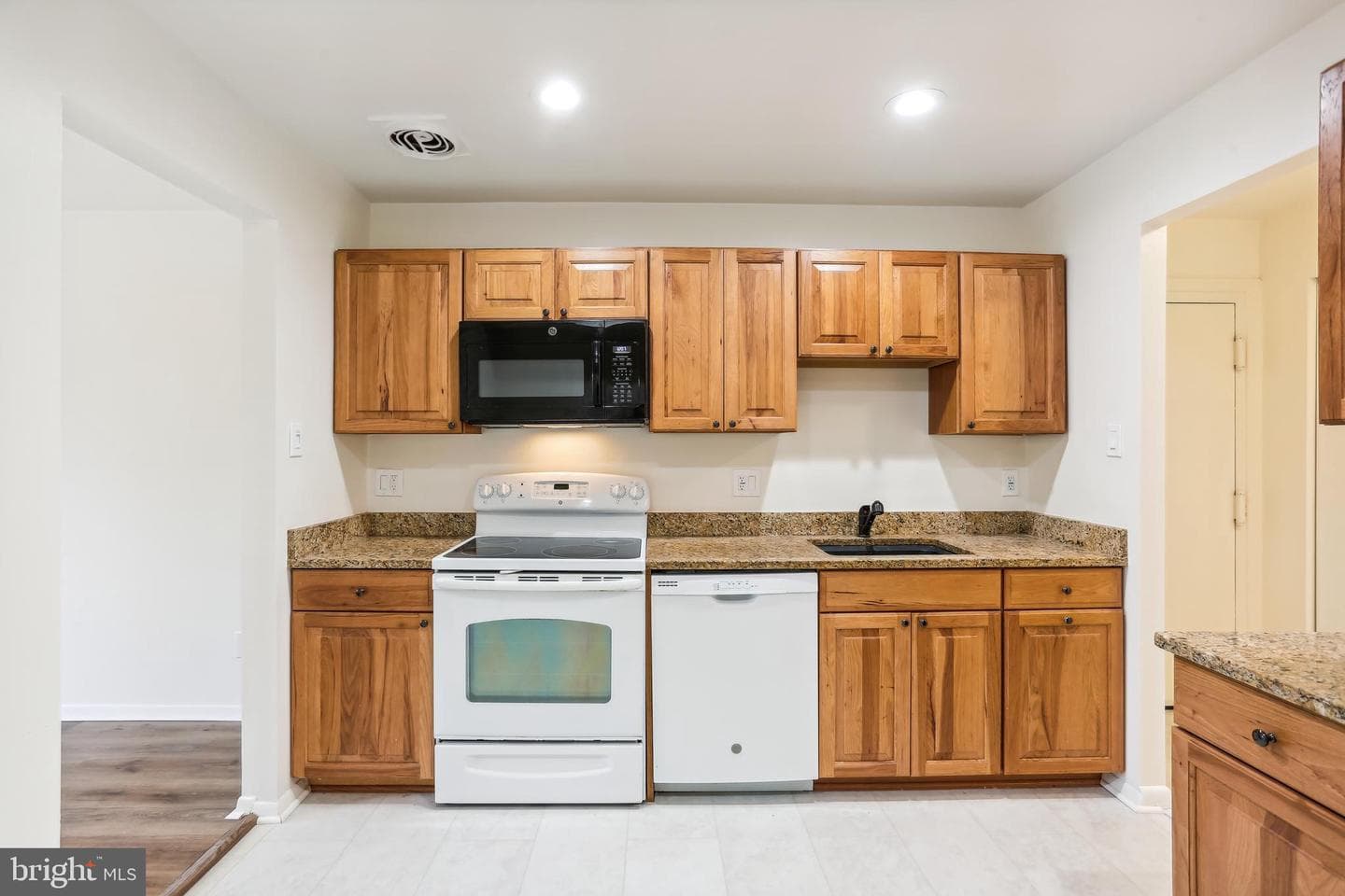5811 Edson Lane #204 photo 12