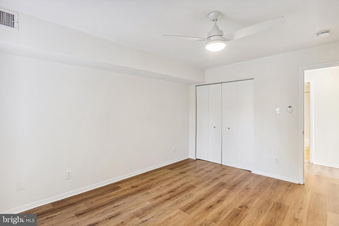 5811 Edson Lane #204 photo 23