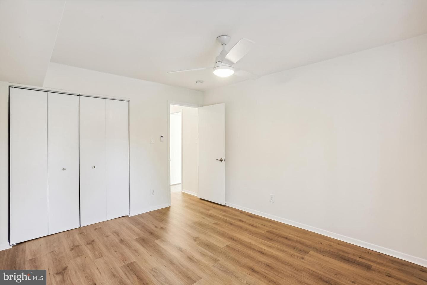 5811 Edson Lane #204 photo 24