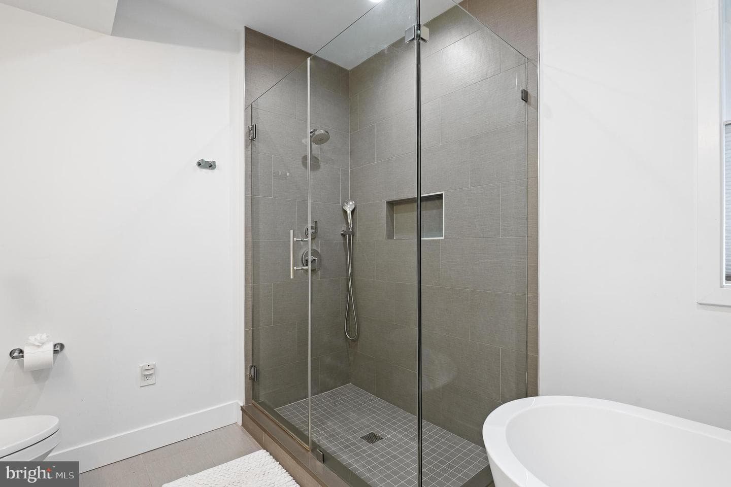10202 Bentcross Drive photo 100