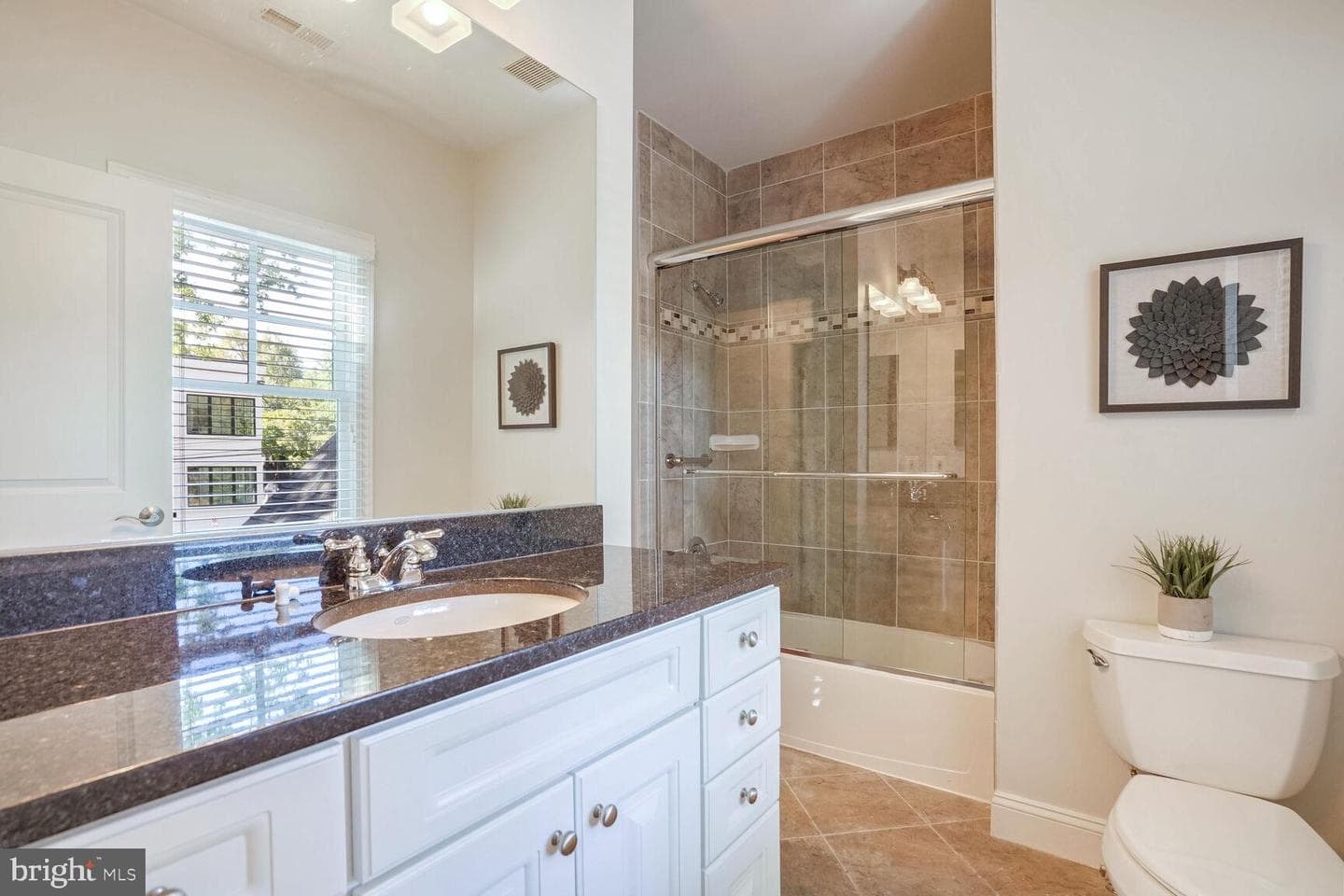 4501 Walsh Street photo 26