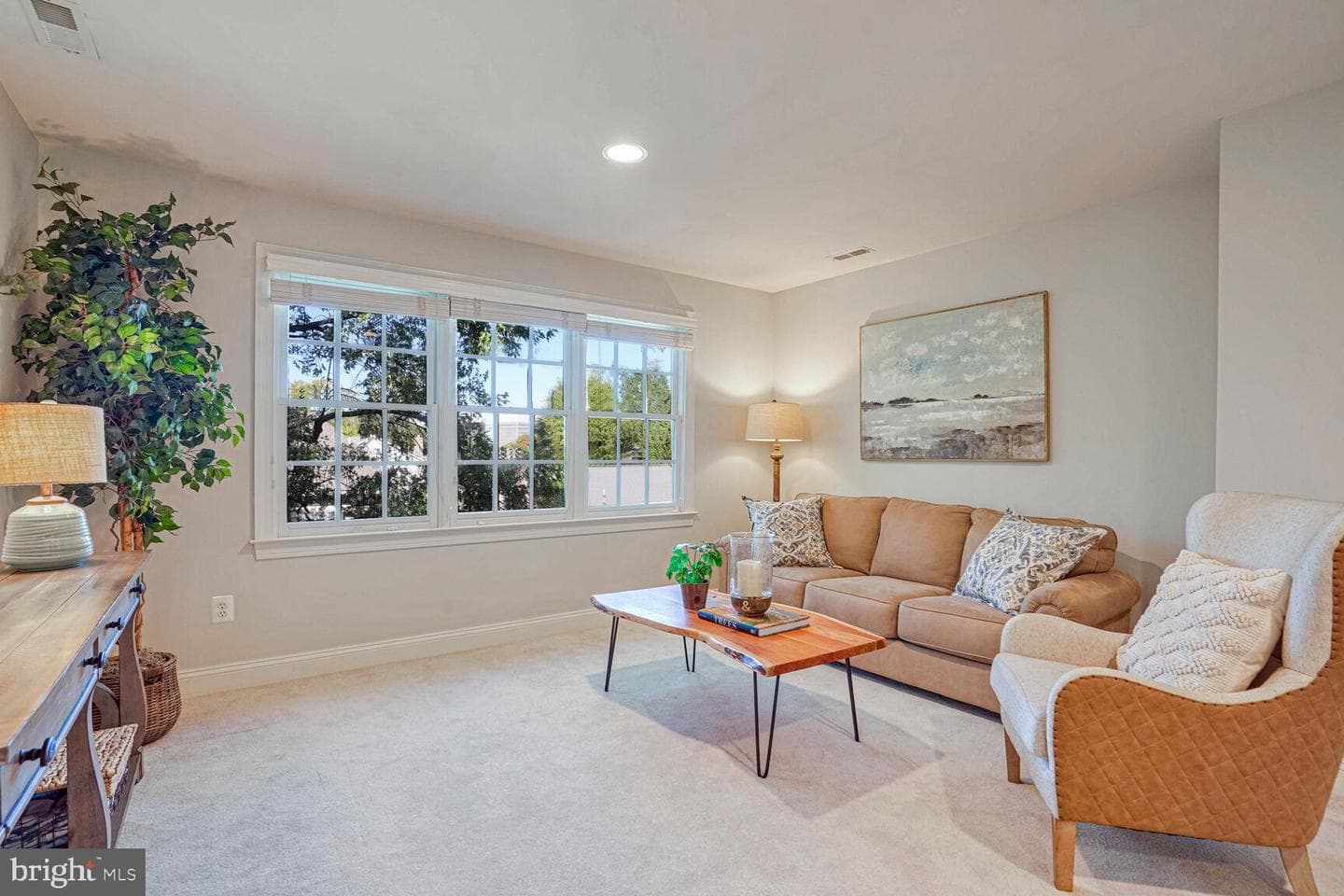 4501 Walsh Street photo 33