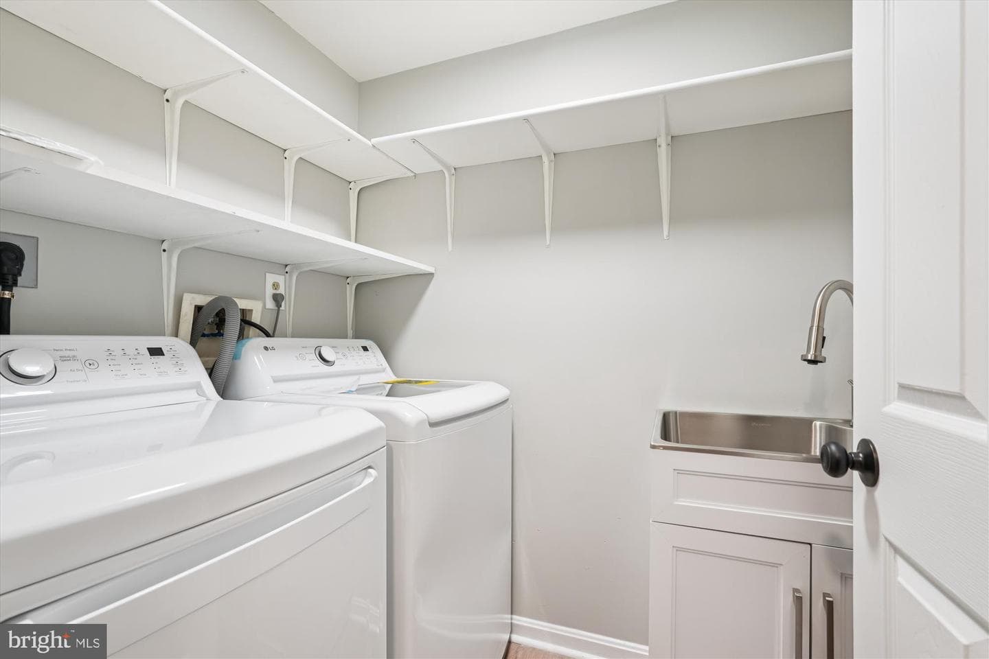 4522 Cannes Lane photo 33