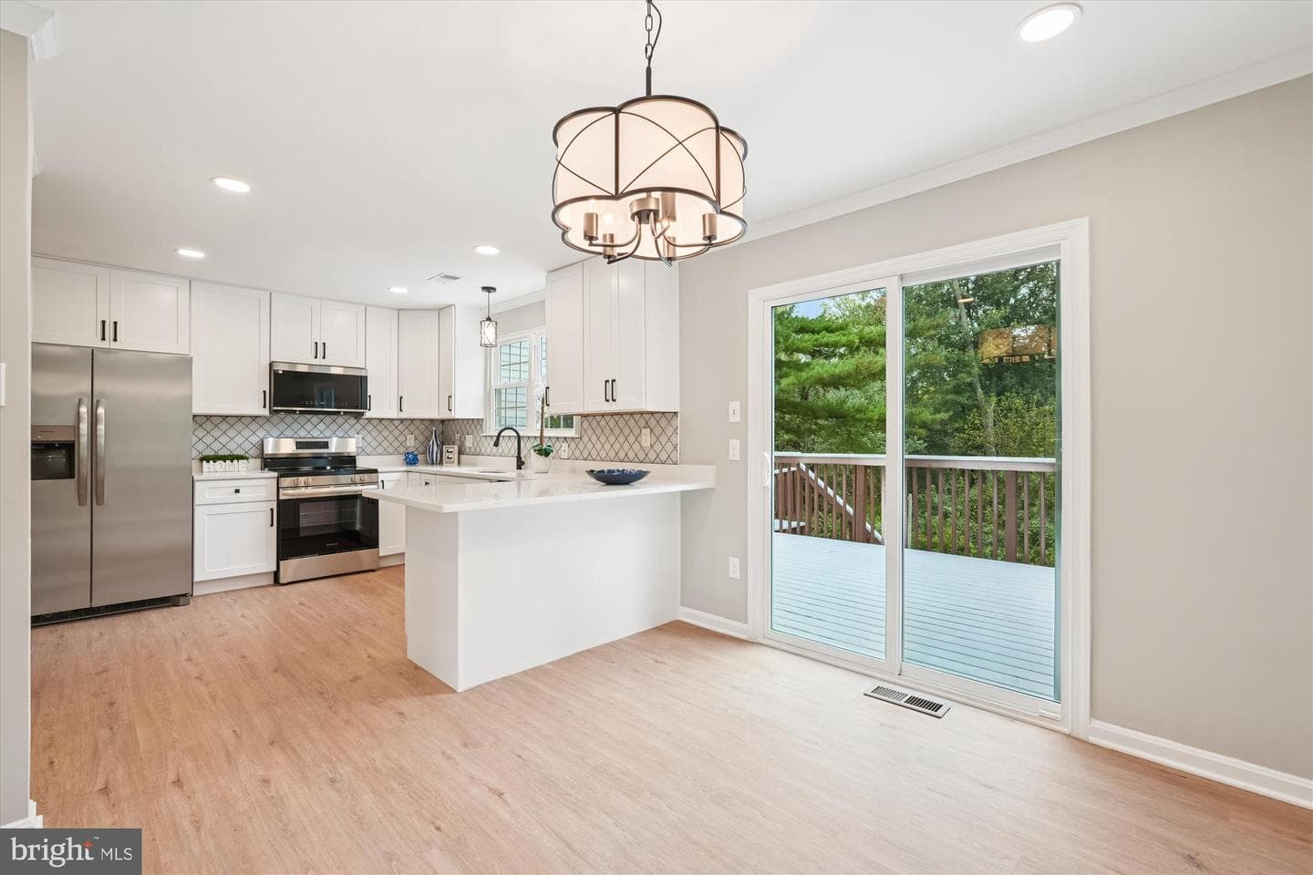 4522 Cannes Lane photo 9
