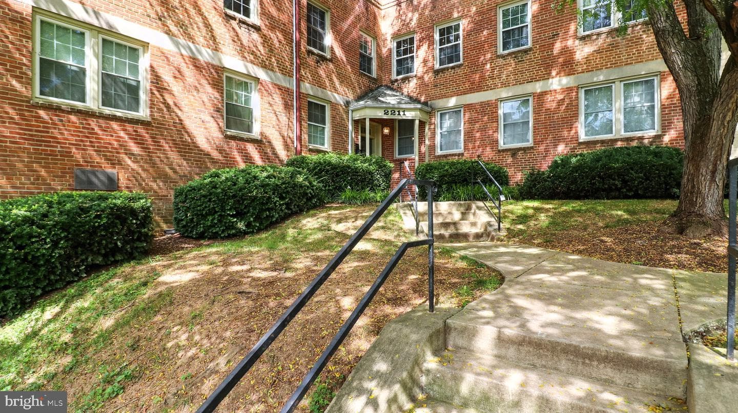 2211 Washington Avenue #201-W photo 26