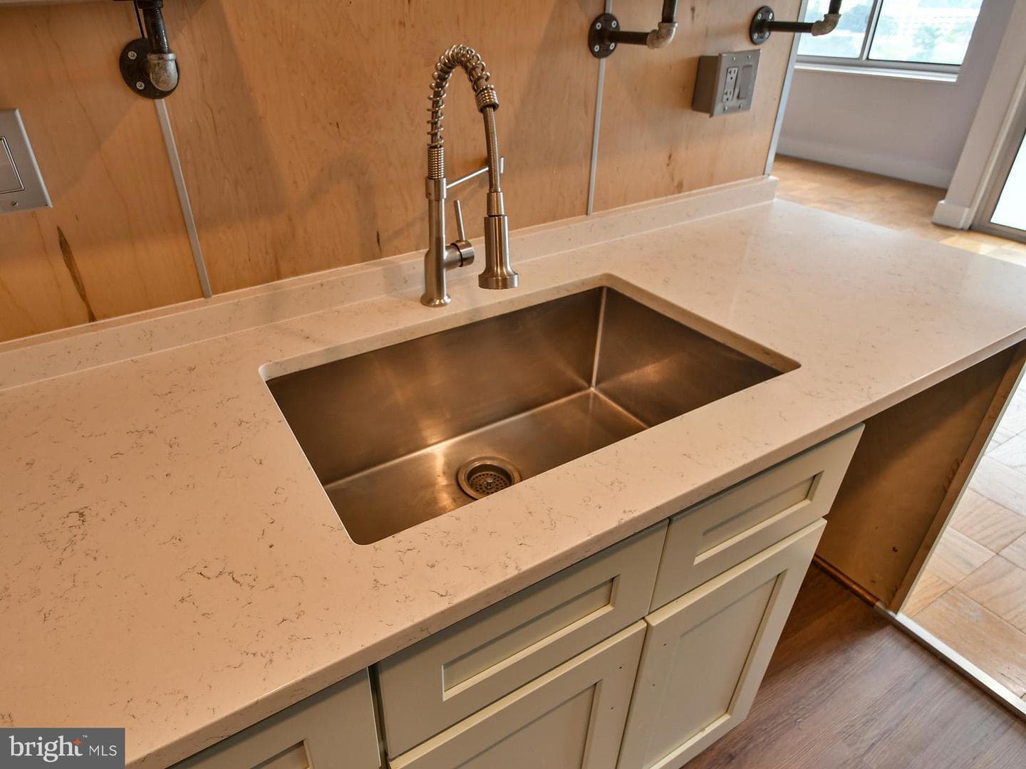 10201 Grosvenor Place #1618 photo 16