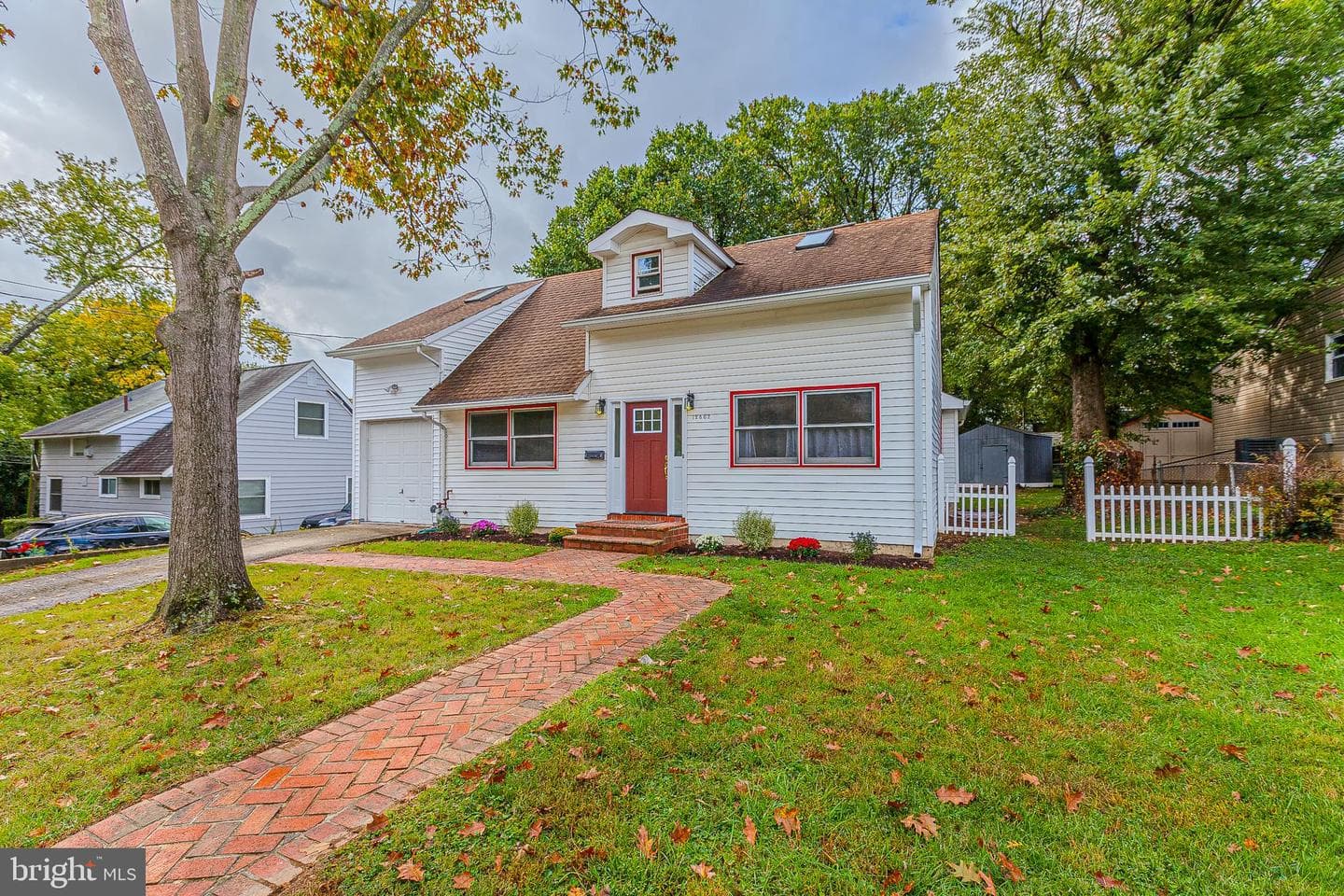 12802 Leahy Drive photo 4