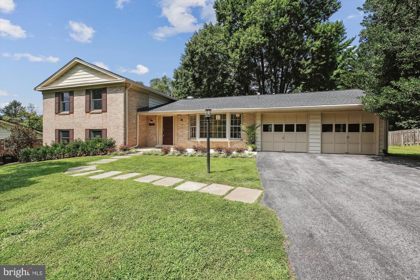 14908 Flintstone Lane photo 2