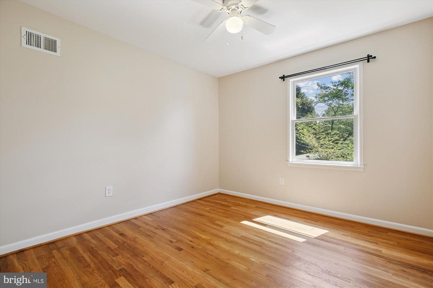 14908 Flintstone Lane photo 40