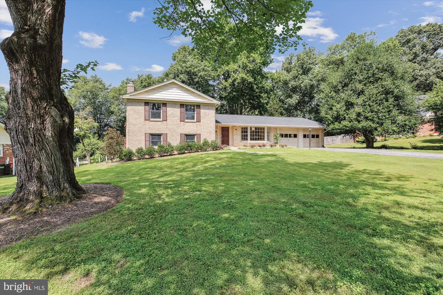 14908 Flintstone Lane photo 5