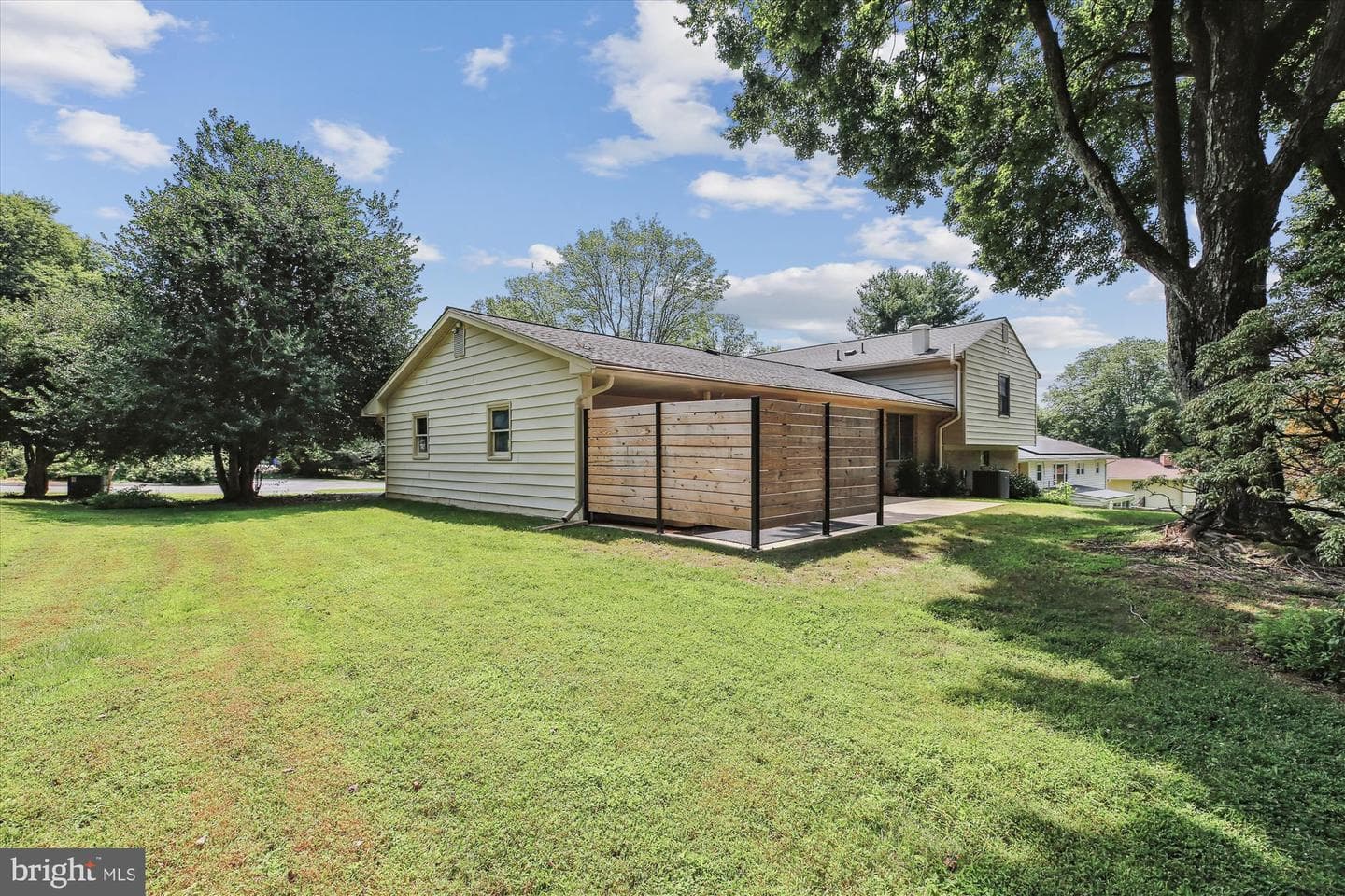 14908 Flintstone Lane photo 8