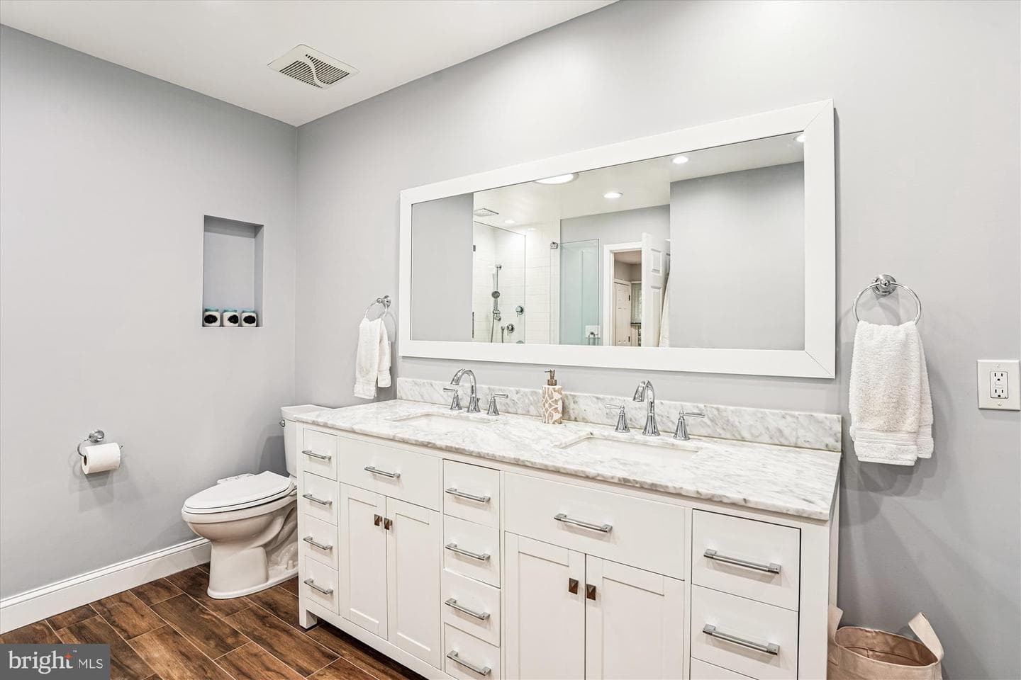 7514 Heatherton Lane photo 38