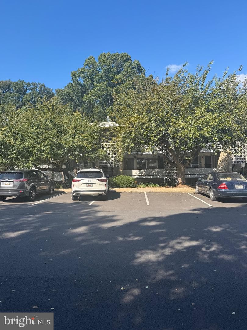 7553 Springlake Drive #d photo 2