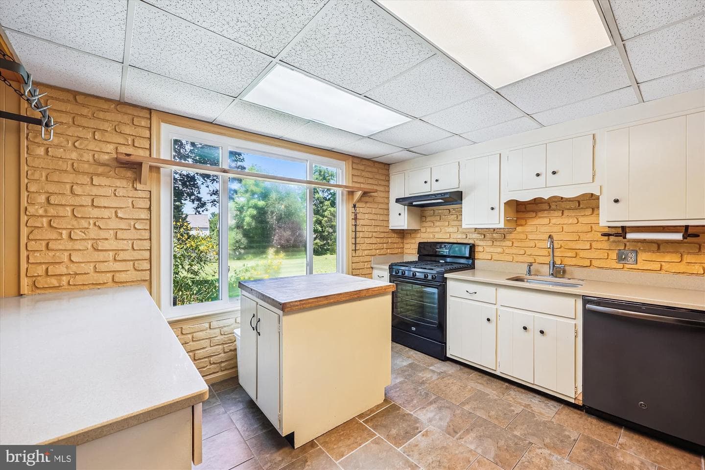 17 Diller Court photo 11