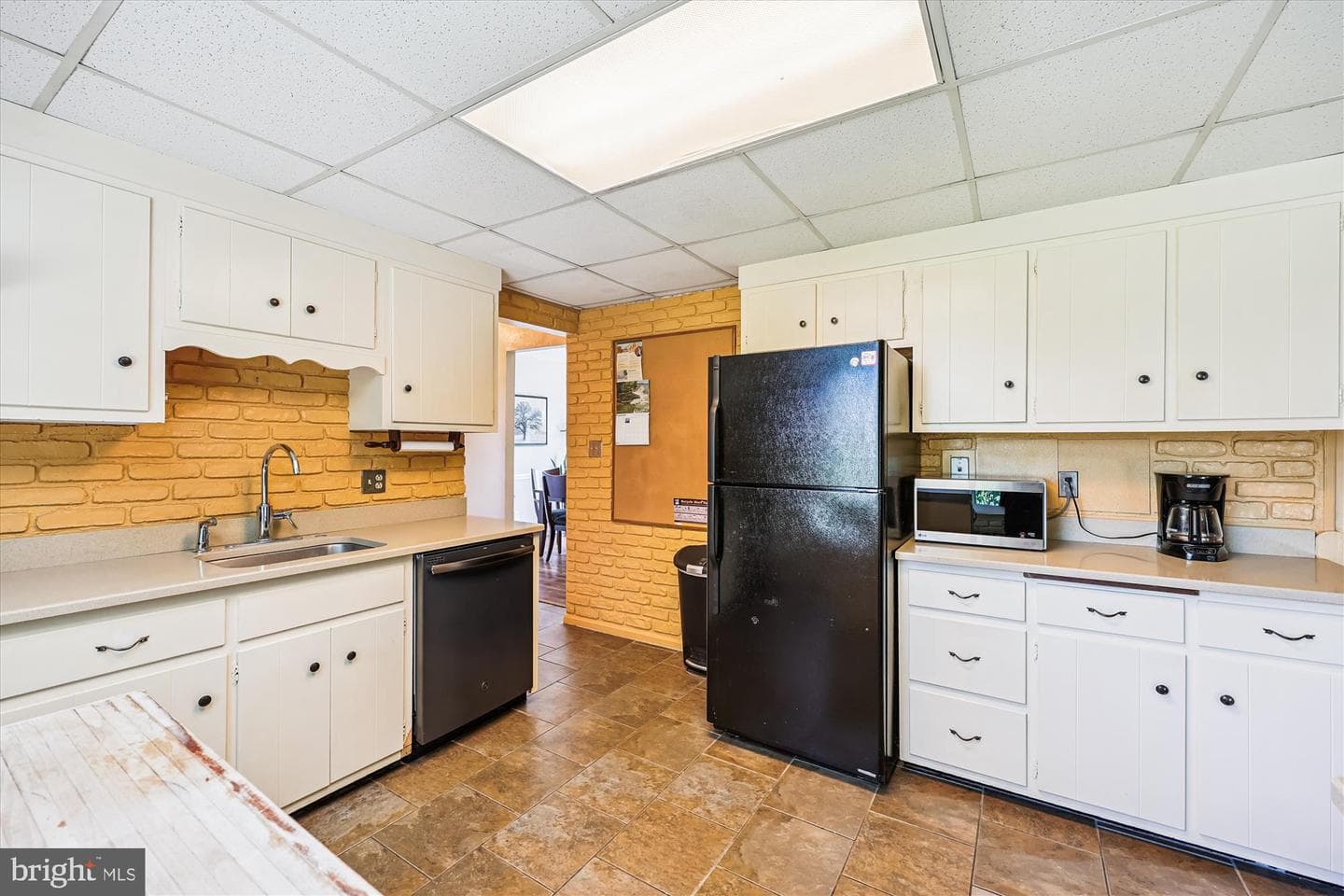17 Diller Court photo 12