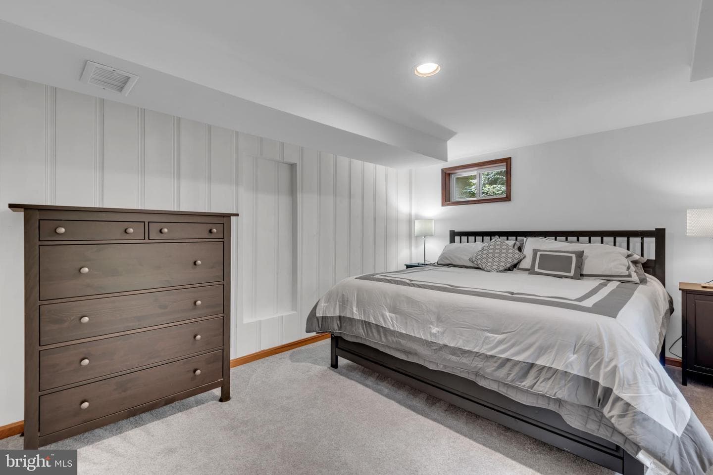 110 Devon Court photo 42