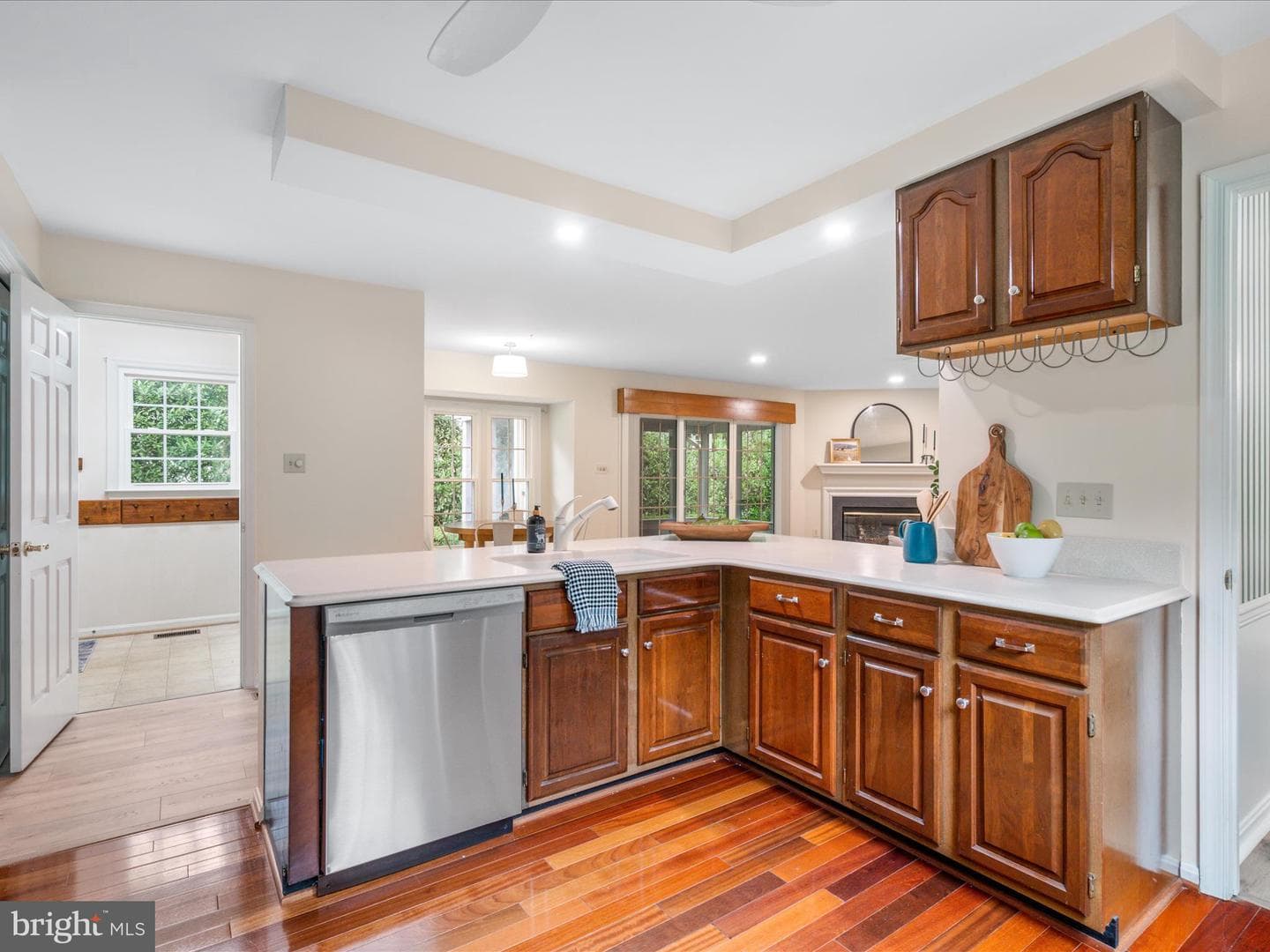 8504 Silverfield Circle photo 8