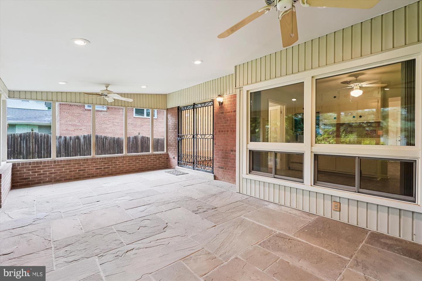 9902 Carnegie Terrace photo 10