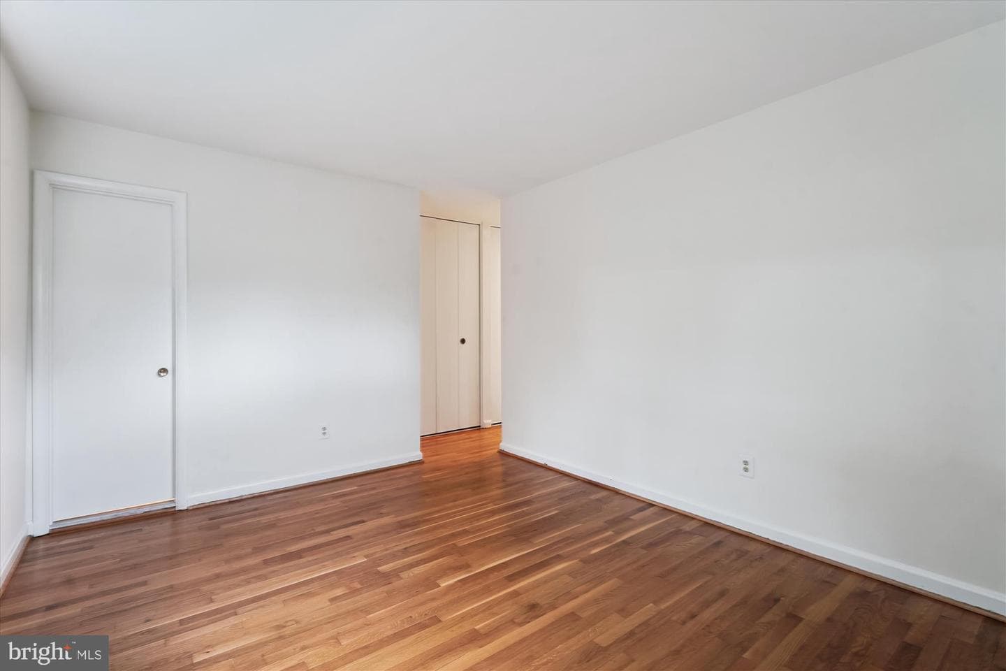 9902 Carnegie Terrace photo 12