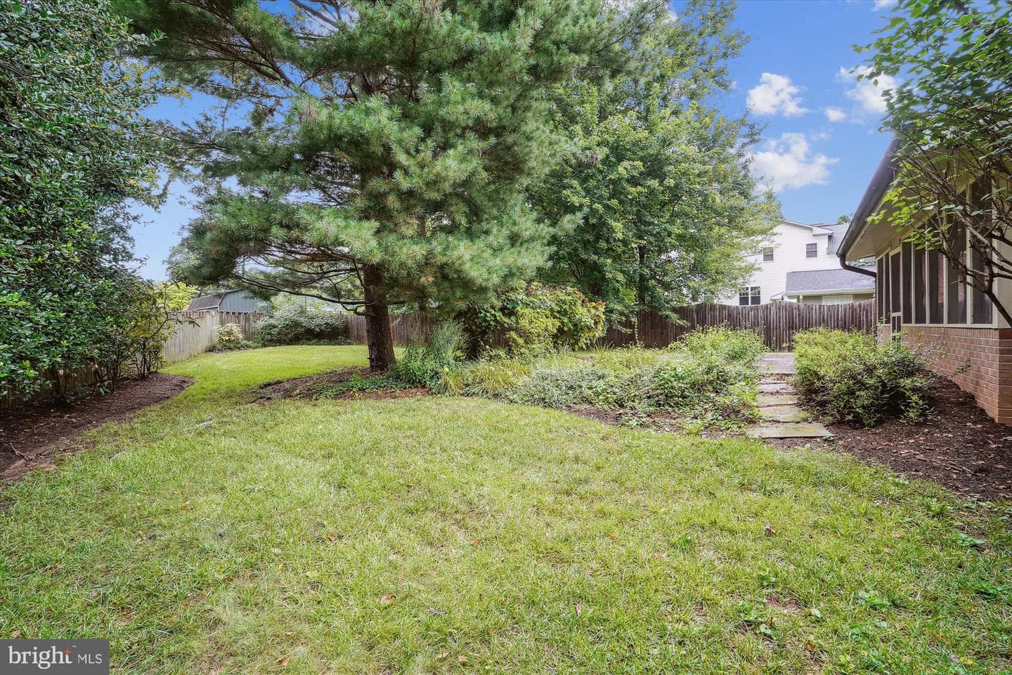 9902 Carnegie Terrace photo 3