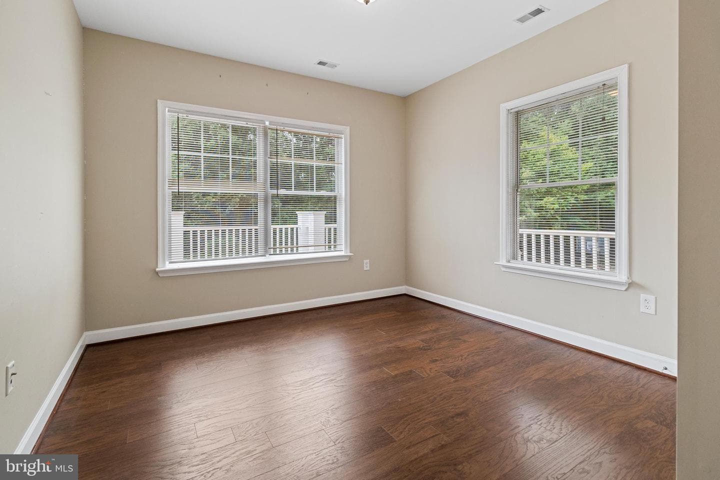 17734 Norwood Road photo 36