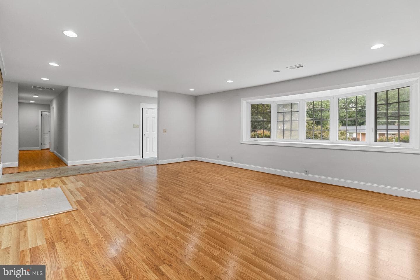 17734 Norwood Road photo 6
