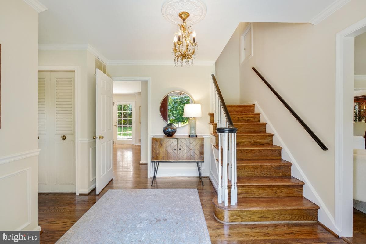 11321 Marcliff Road photo 3