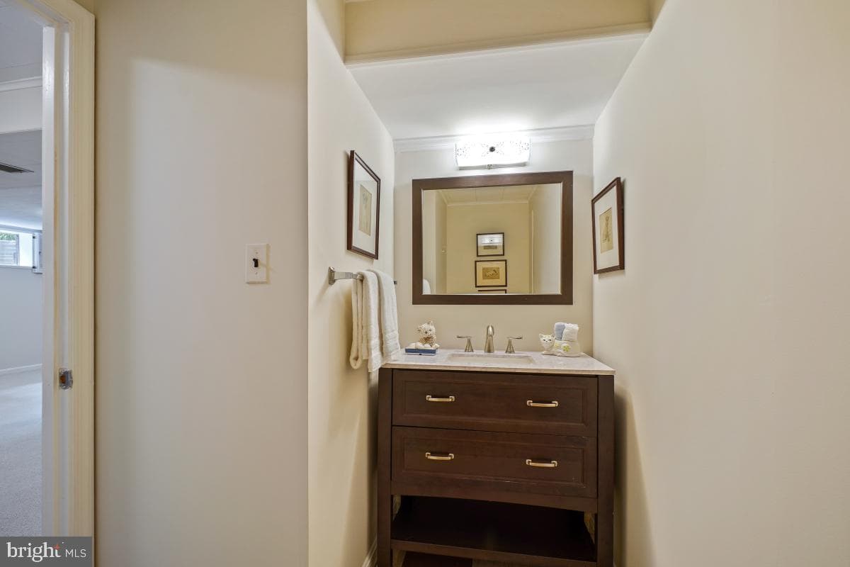 11321 Marcliff Road photo 34